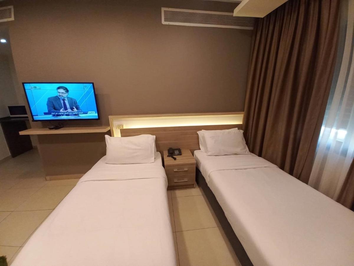 Lujain Hotel فندق النور واللجين Аман Екстериор снимка