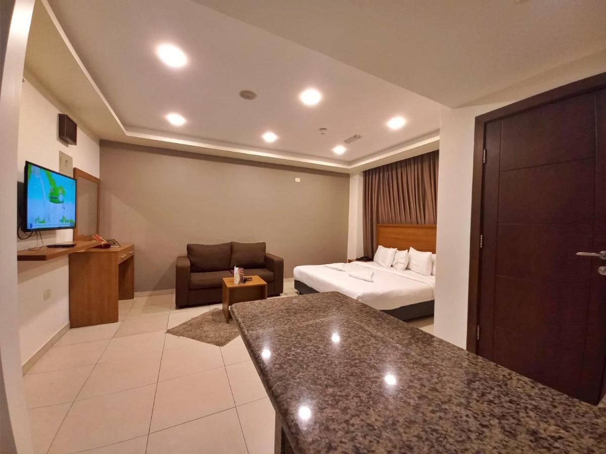 Lujain Hotel فندق النور واللجين Аман Екстериор снимка