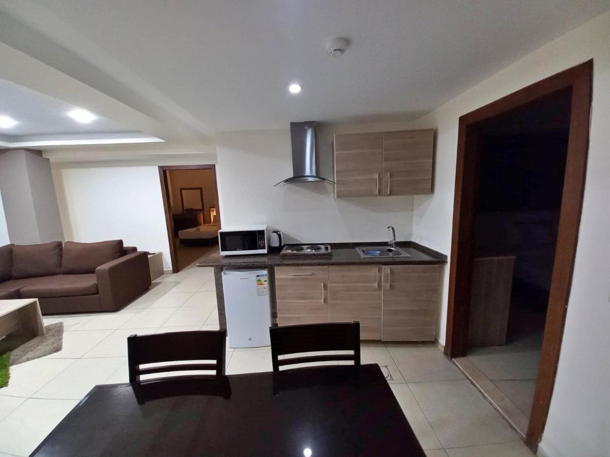 Lujain Hotel فندق النور واللجين Аман Екстериор снимка