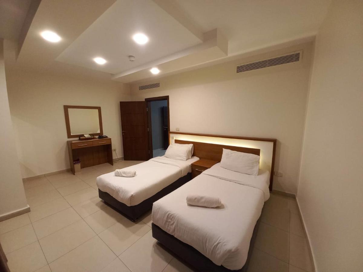 Lujain Hotel فندق النور واللجين Аман Екстериор снимка