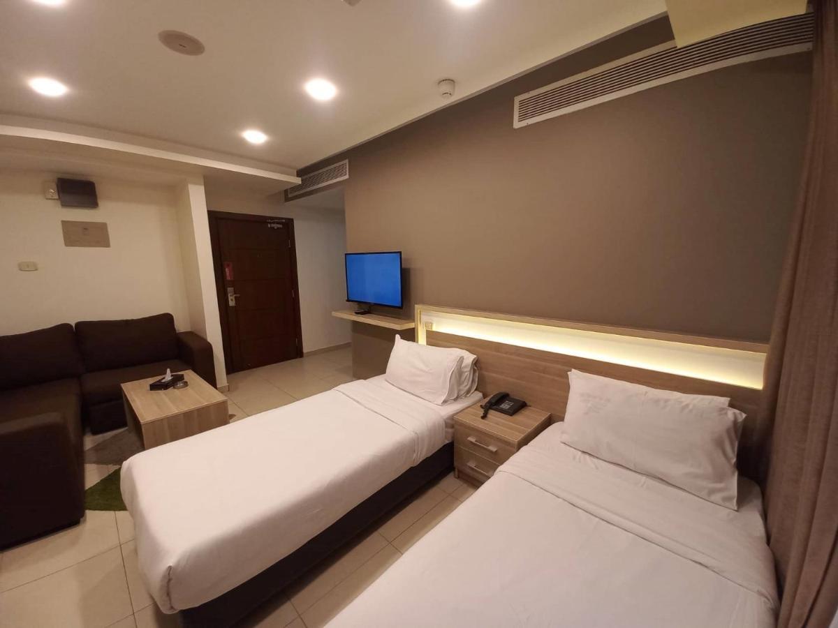 Lujain Hotel فندق النور واللجين Аман Екстериор снимка