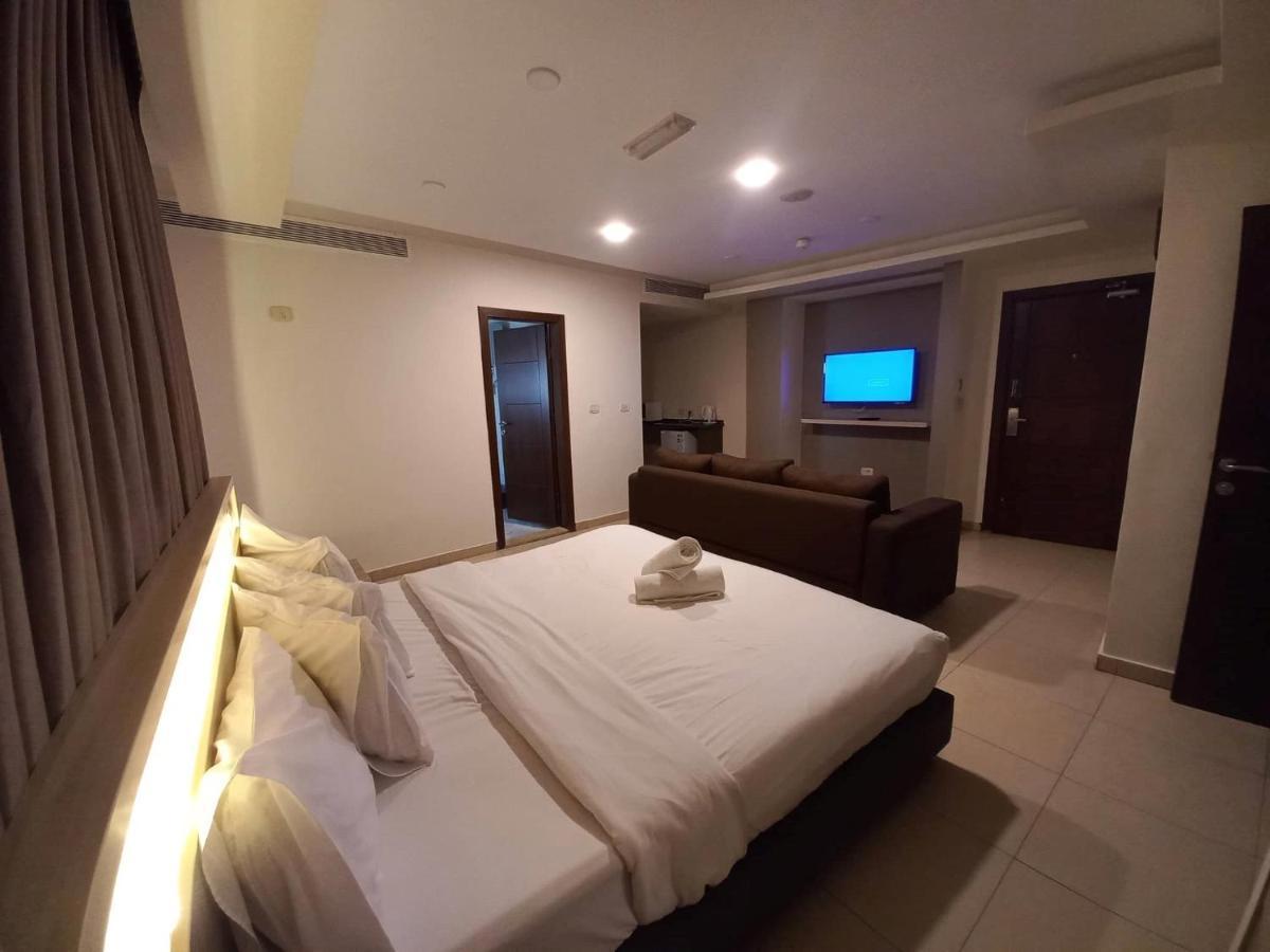 Lujain Hotel فندق النور واللجين Аман Екстериор снимка