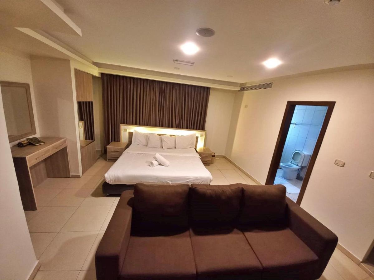 Lujain Hotel فندق النور واللجين Аман Екстериор снимка