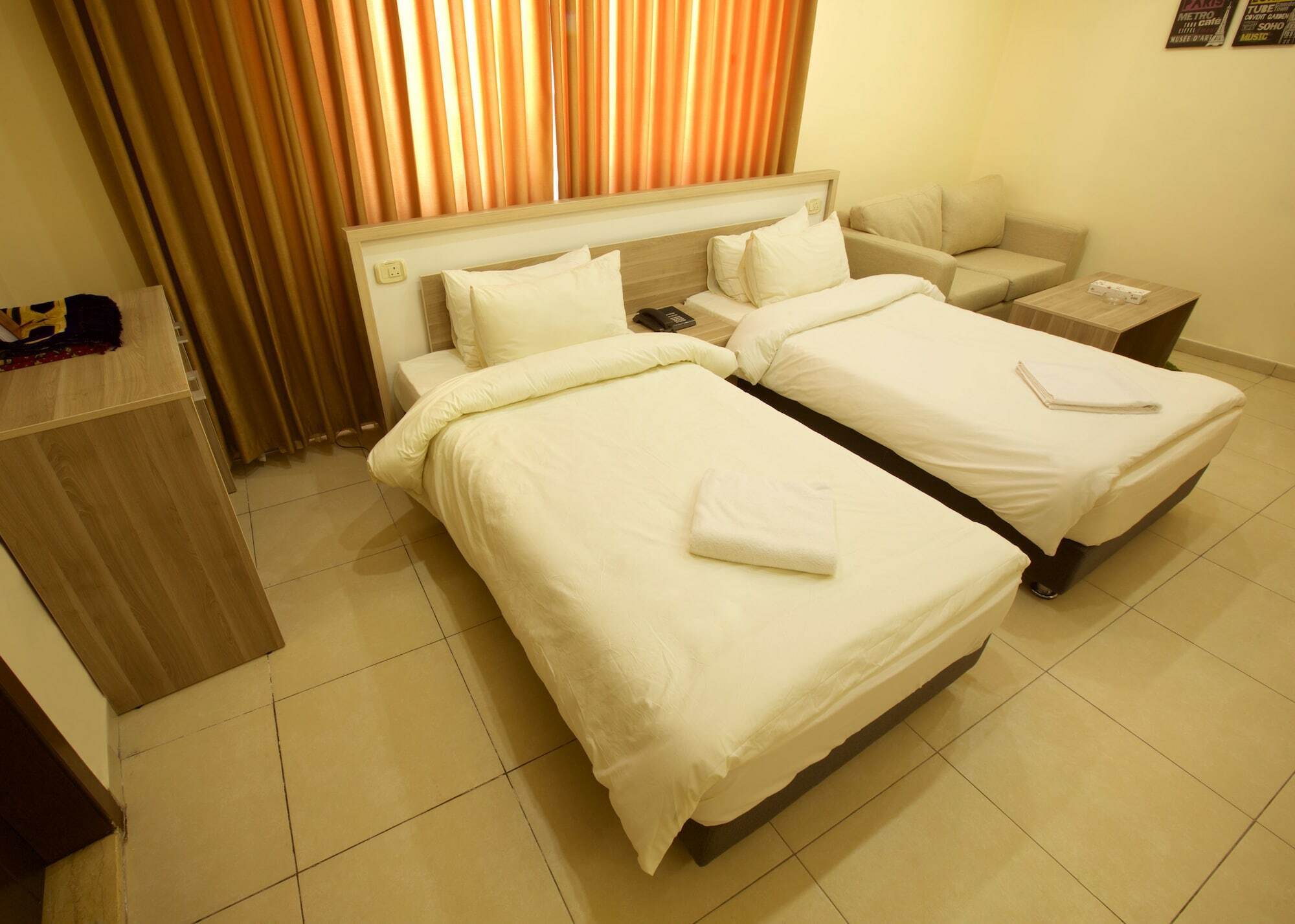 Lujain Hotel فندق النور واللجين Аман Екстериор снимка